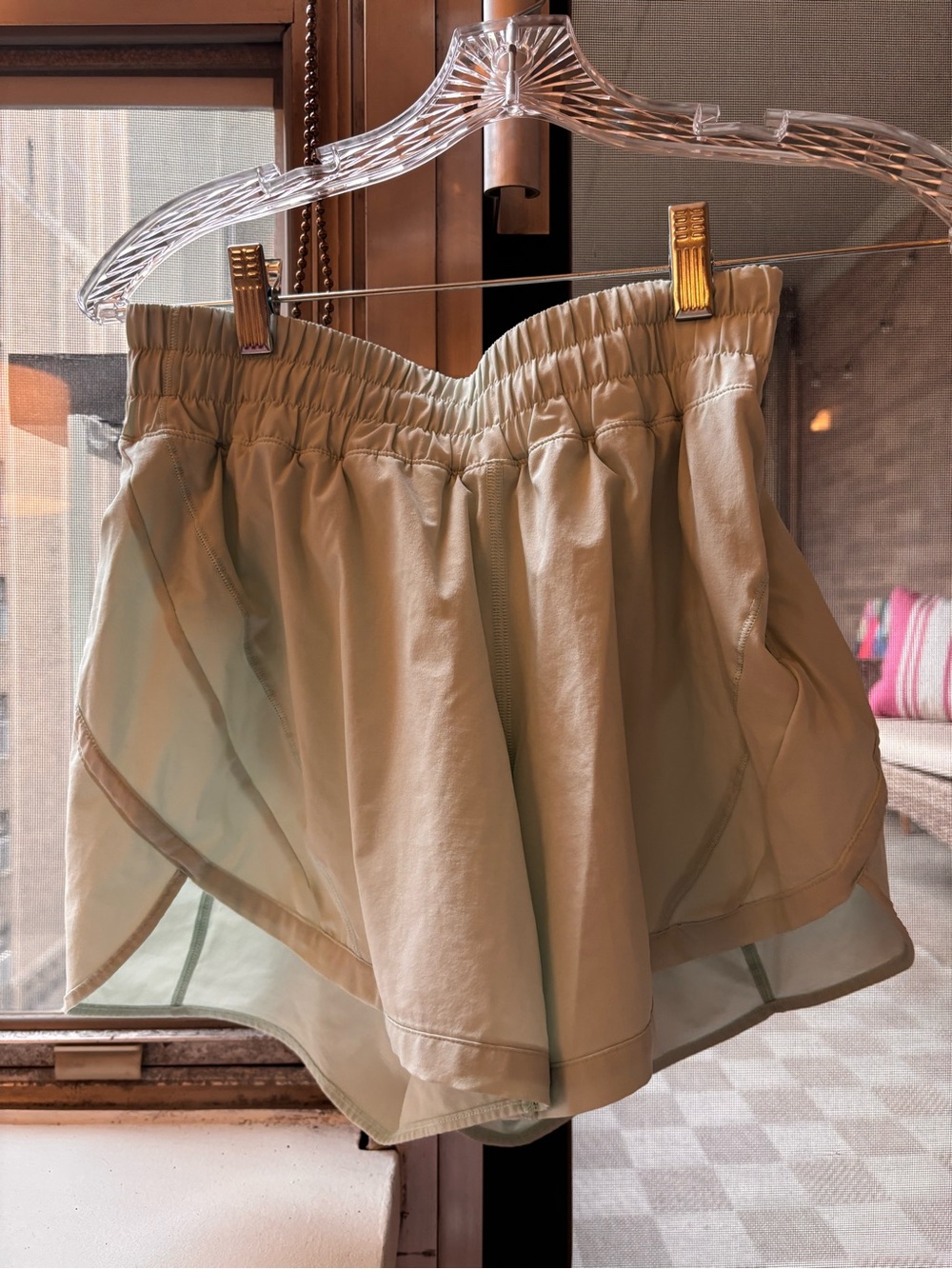 Lululemon Hotty Hot Short